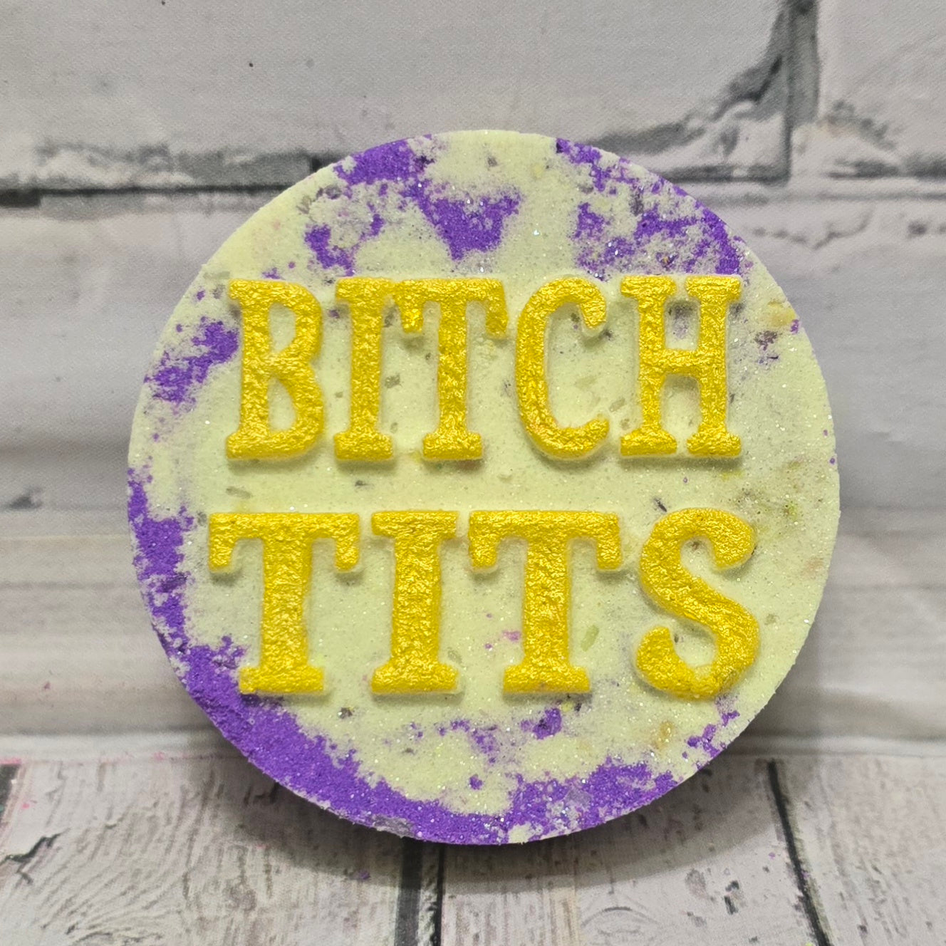 BITCH TITS | Foaming Bath Bomb