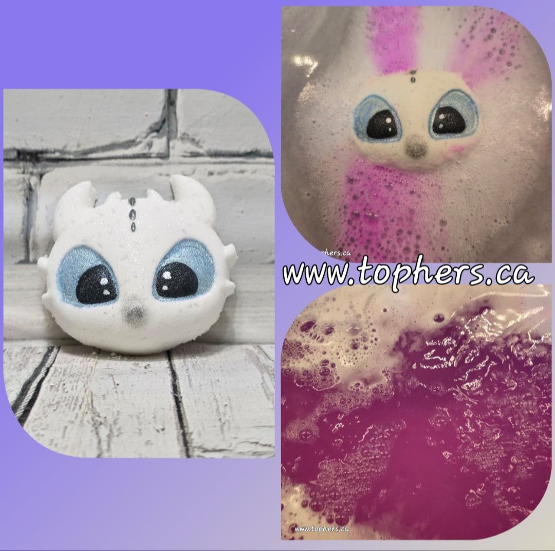Light Fury | Hand Painted Bath Bomb